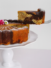 Cargar imagen en el visor de la galería, Queque Mármol