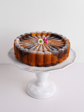 Cargar imagen en el visor de la galería, Queque Mármol