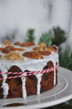 Cargar imagen en el visor de la galería, Queque navideño de la mamá de Xime