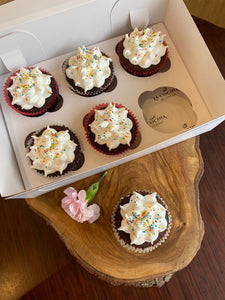 Caja de Cupcakes de Chocolate y merengue