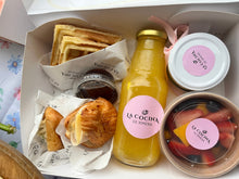 Cargar imagen en el visor de la galería, Box de Desayuno para mamá

