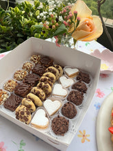 Cargar imagen en el visor de la galería, Box de dulces para mamá
