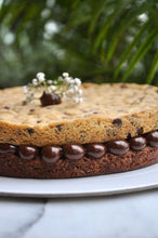 Cargar imagen en el visor de la galería, Brookie cake
