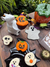 Cargar imagen en el visor de la galería, Cupcakes Halloween
