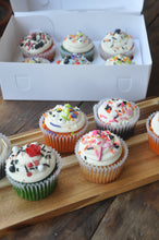 Cargar imagen en el visor de la galería, Cupcakes Halloween
