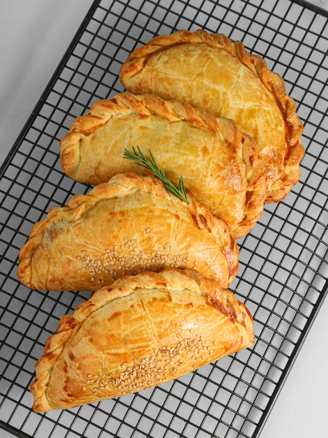 Pack de Empanadas Combinadas 4 und